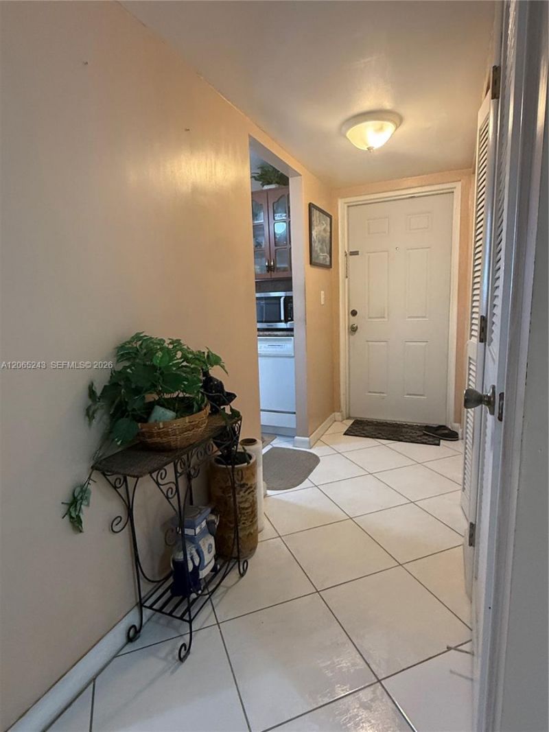 9001 Sunrise Lakes Blvd , Unit 201, Sunrise, FL 33322 Photo