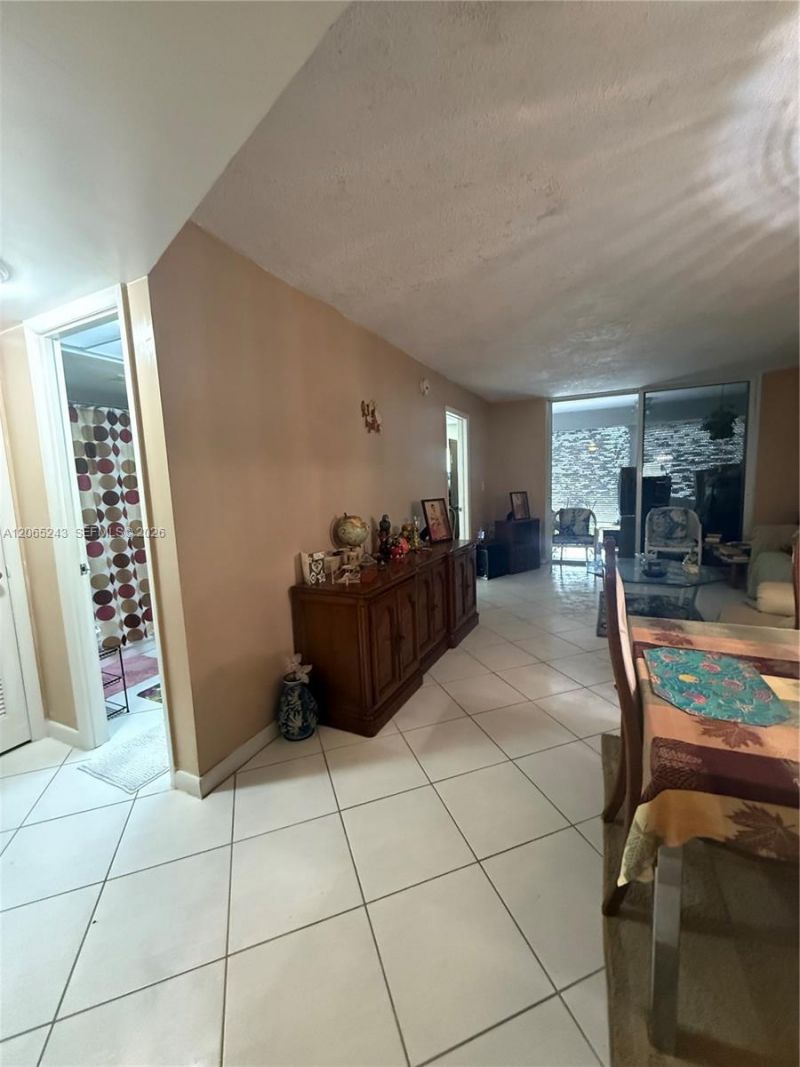 9001 Sunrise Lakes Blvd , Unit 201, Sunrise, FL 33322 Photo