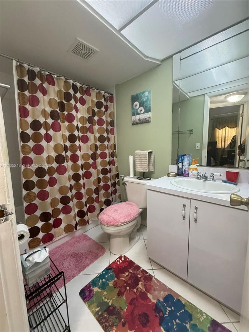 9001 Sunrise Lakes Blvd , Unit 201, Sunrise, FL 33322 Photo