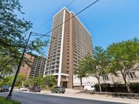 5855 N Sheridan Road, Chicago, IL 60660 primary photo