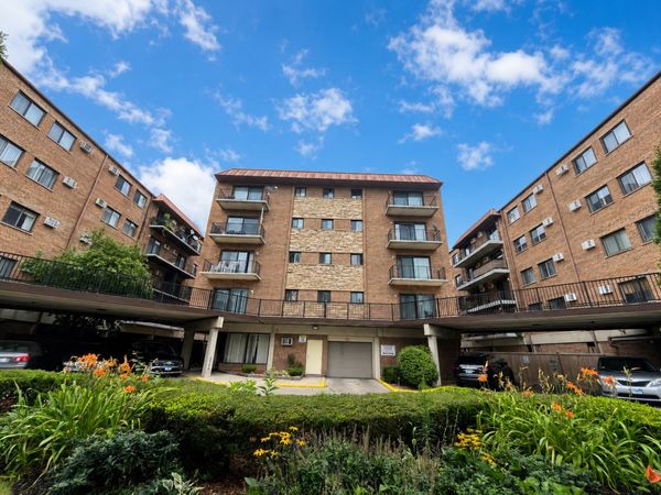2317 N Neva Avenue , Unit 304A, Chicago, IL 60707