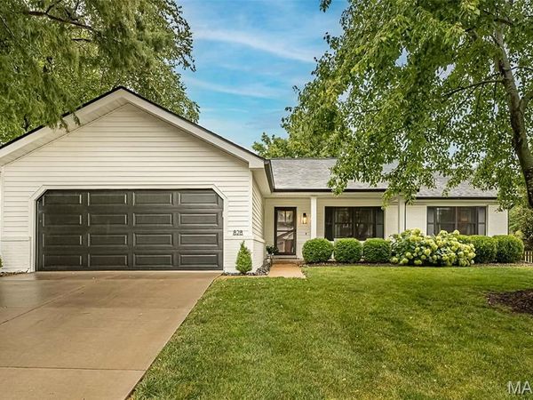 828 Westbrooke Meadows Court, Ballwin, MO 63021