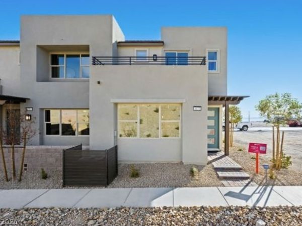 1533 Song Lark Lane, Las Vegas, NV 89138