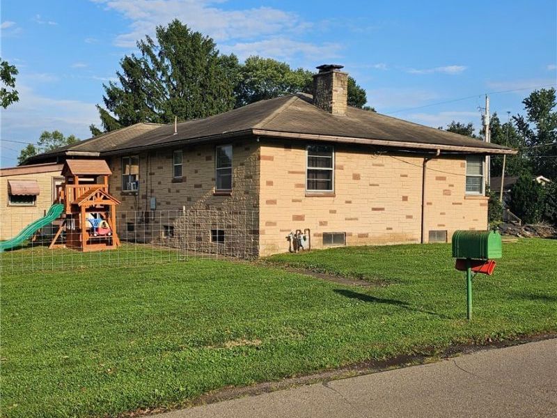 495 Maple Street , Duncan Falls, OH 43734 Photo 23