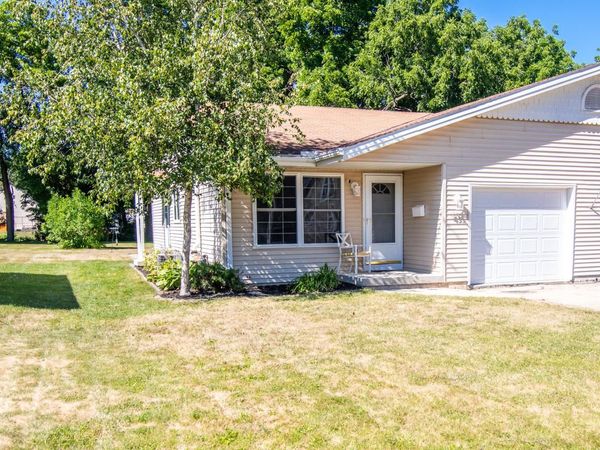 435 W Polk STREET, Waterloo, WI 53594