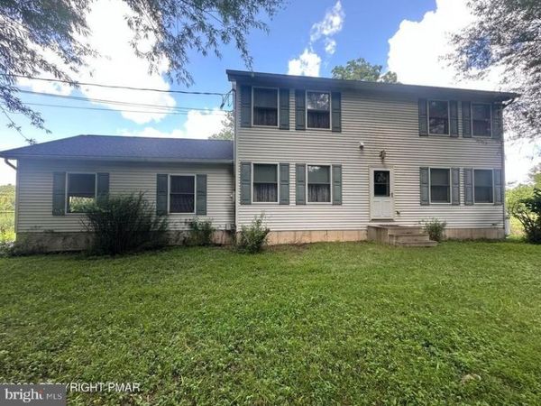 109 JUNIPER LANE , EAST STROUDSBURG, PA 18301