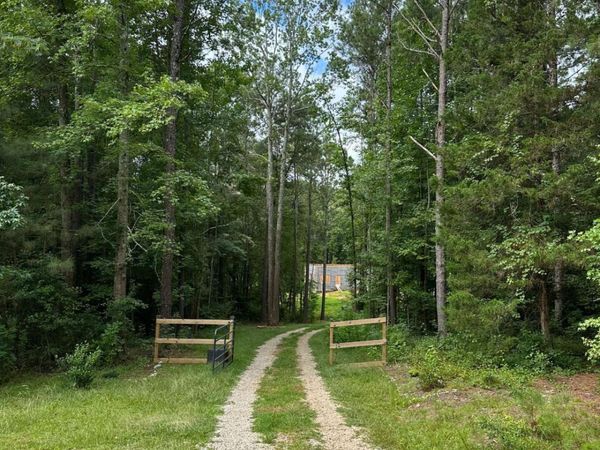 700 Barr Farm Road, Roopville, GA 30170