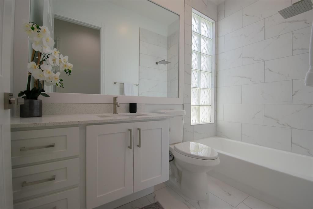 7046 Fish Creek Lane, West Palm Beach, FL 33411 Photo