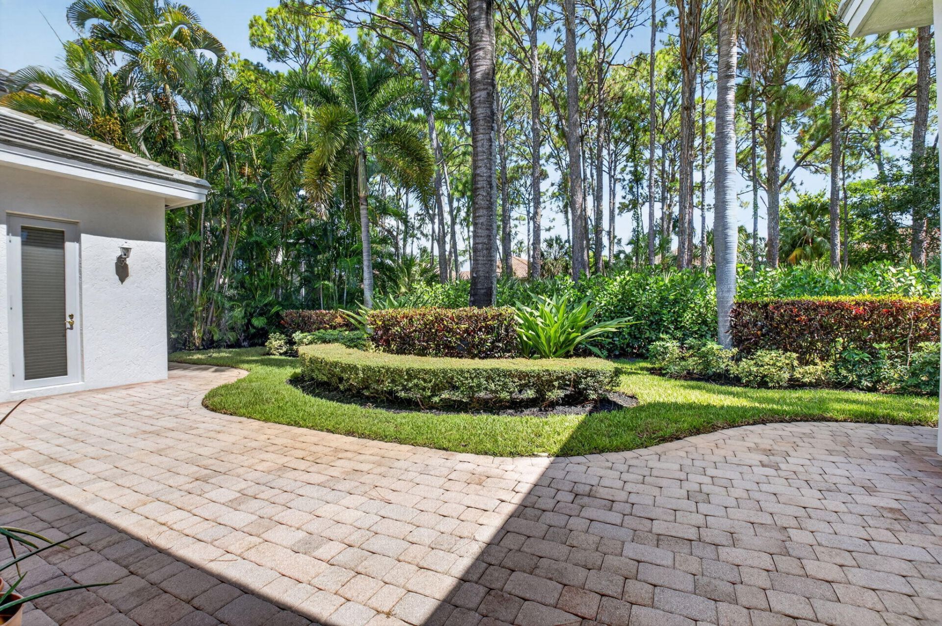 6718 Royal Orchid Circle, Delray Beach, FL 33446 Photo