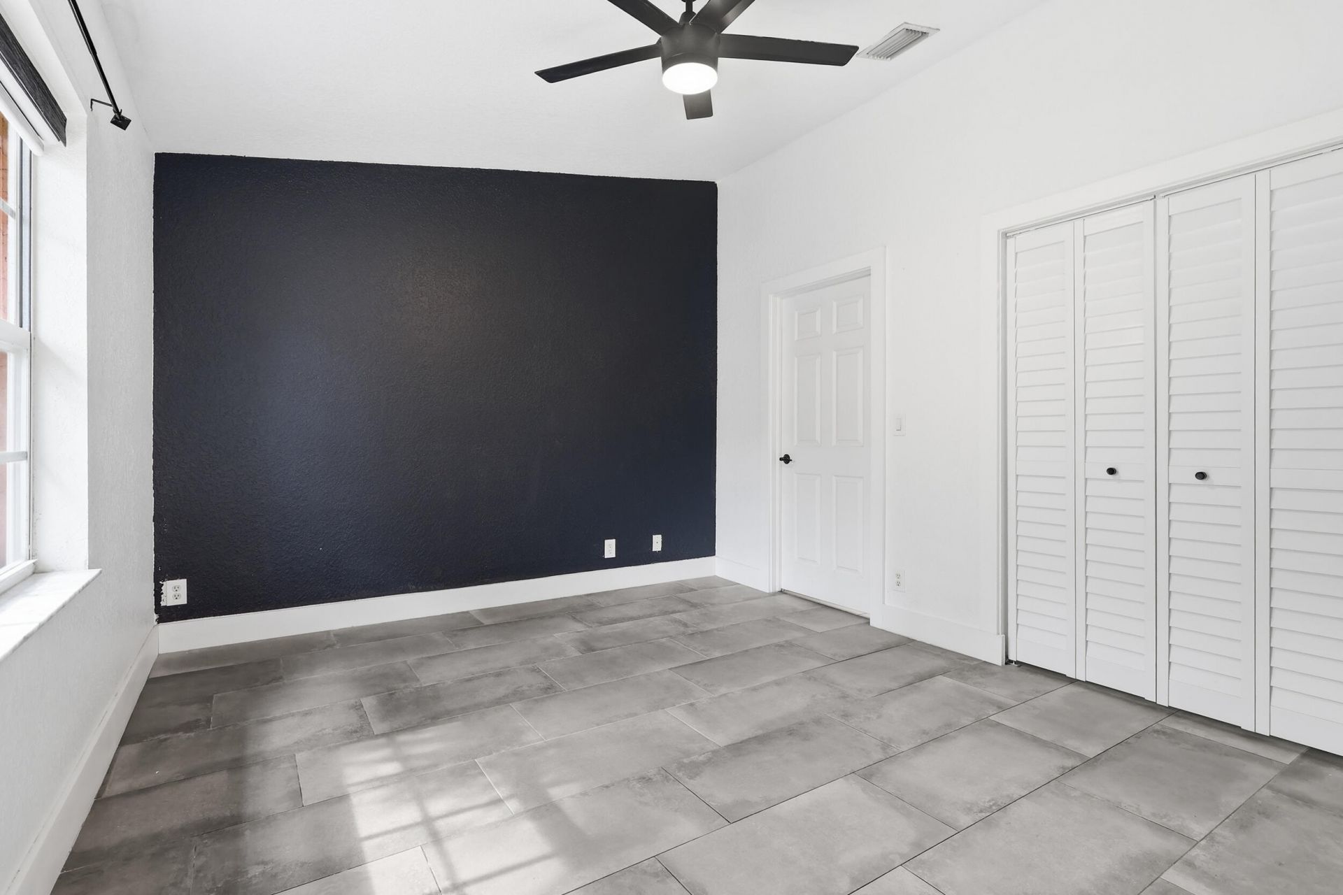 3990 NW 91st Terrace, Sunrise, FL 33351 Photo