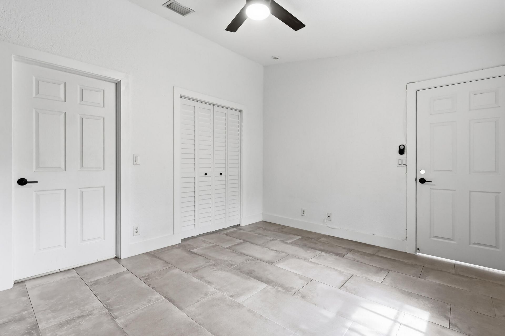 3990 NW 91st Terrace, Sunrise, FL 33351 Photo