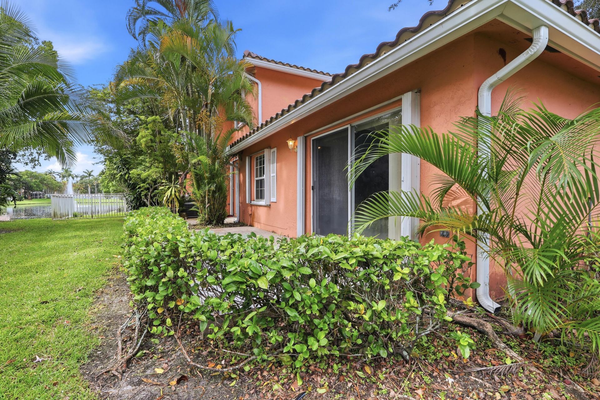 3990 NW 91st Terrace, Sunrise, FL 33351 Photo