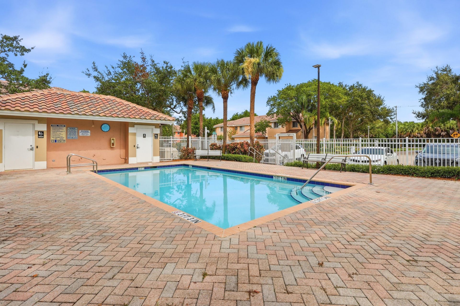 3990 NW 91st Terrace, Sunrise, FL 33351 Photo