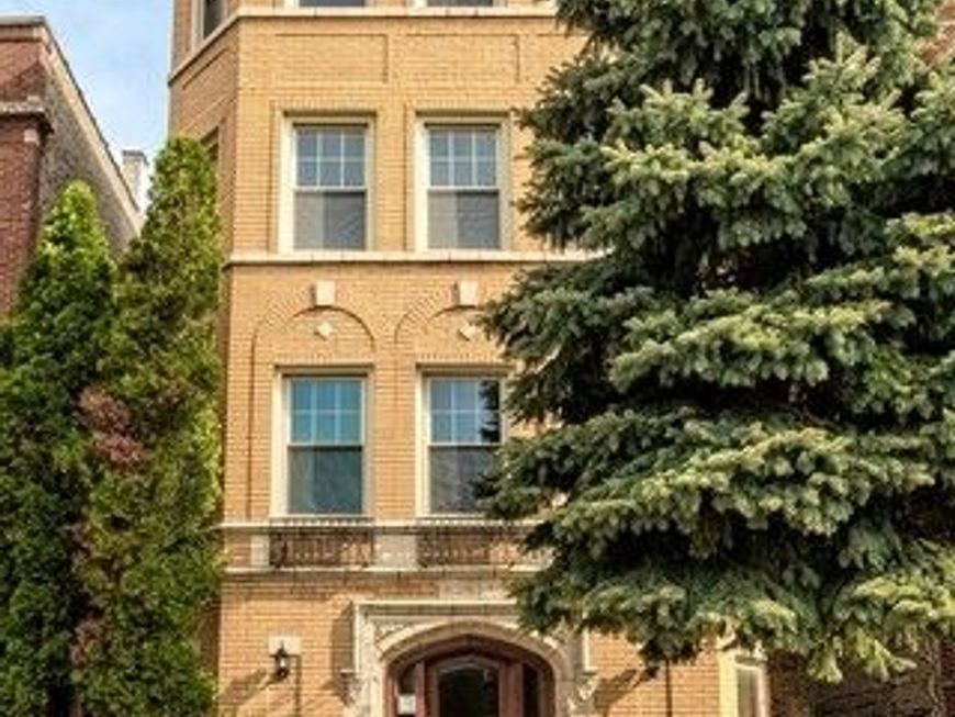 Main Photo