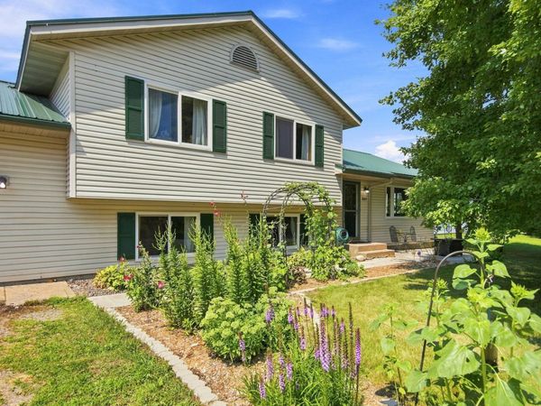 307 N East Avenue, Dresser, WI 54009