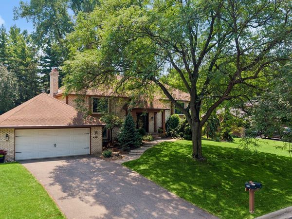 1544 Mccarthy Road, Eagan, MN 55121