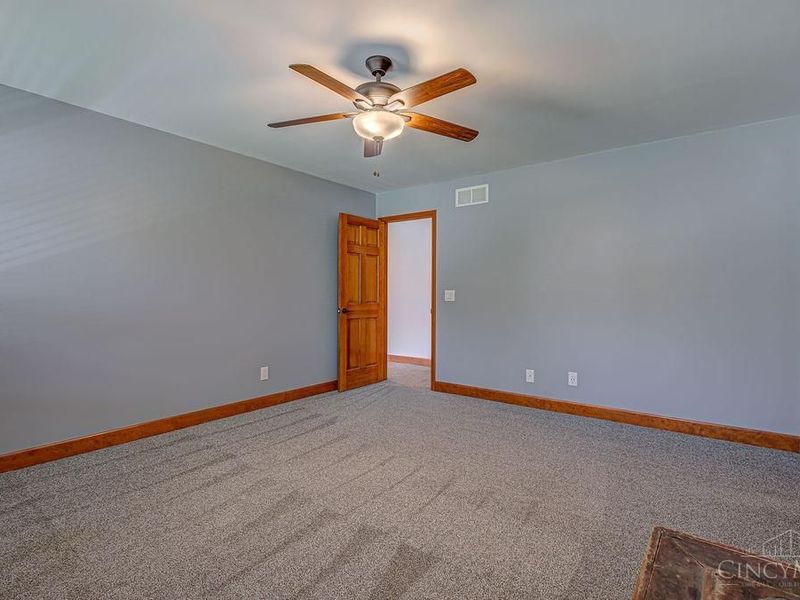 9858 Prechtel Road, Colerain Township, OH 45252 Photo 27