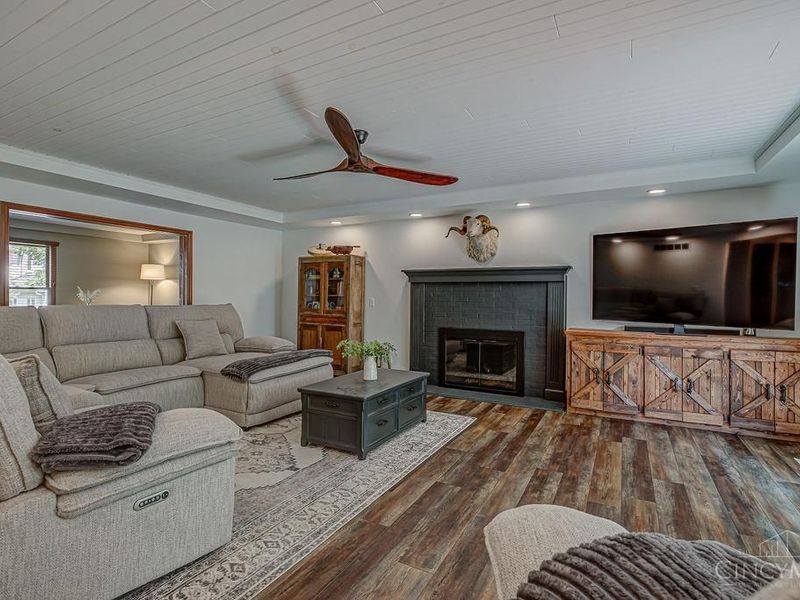 9858 Prechtel Road, Colerain Township, OH 45252 Photo 3