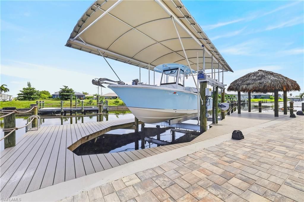 3309 NW 17th Ln, Cape Coral, FL 33993 Photo