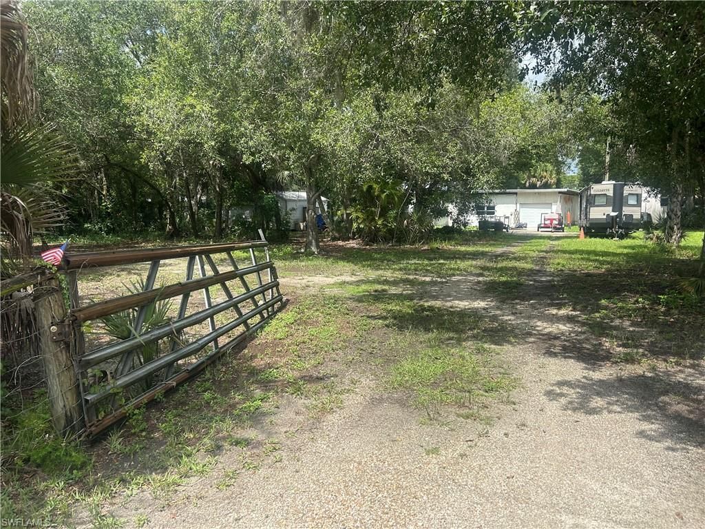 18595 Palm Creek Dr , Unit 601, North Fort Myers, FL 33917 Photo