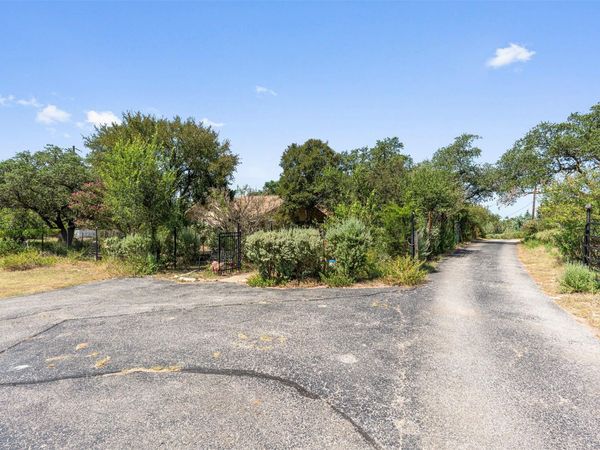 210 Raley RD, Cedar Park, TX 78613