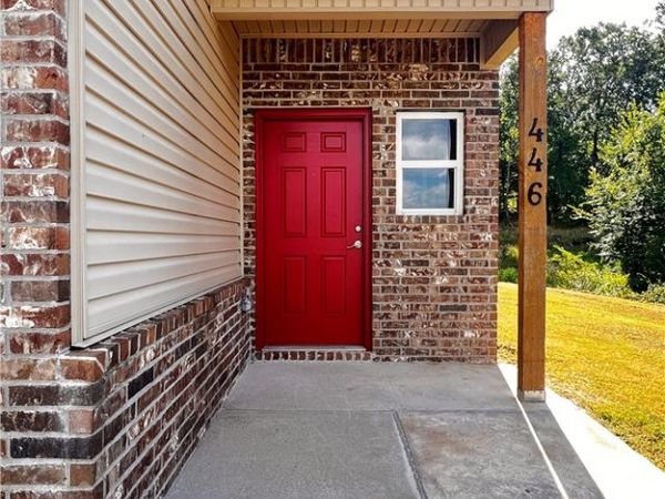 446 Cooper Street, Huntsville, AR 72740
