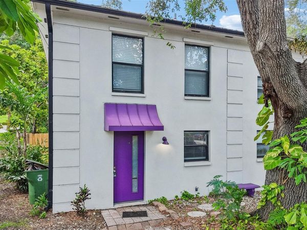 2417 W STROUD AVENUE , TAMPA, FL 33629