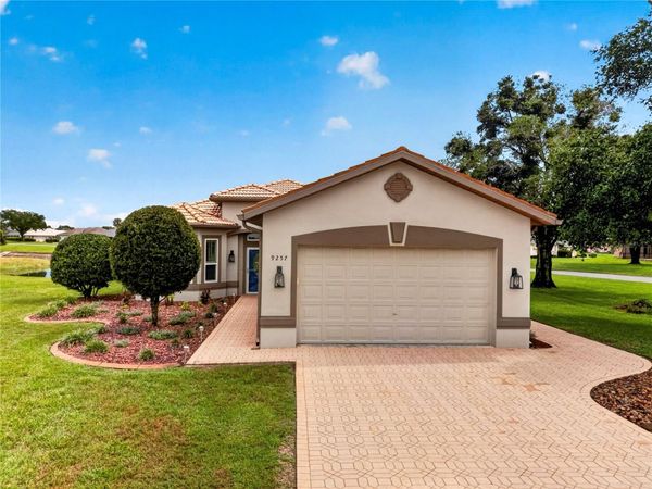 9257 BONNIE COVE DRIVE , WEEKI WACHEE, FL 34613