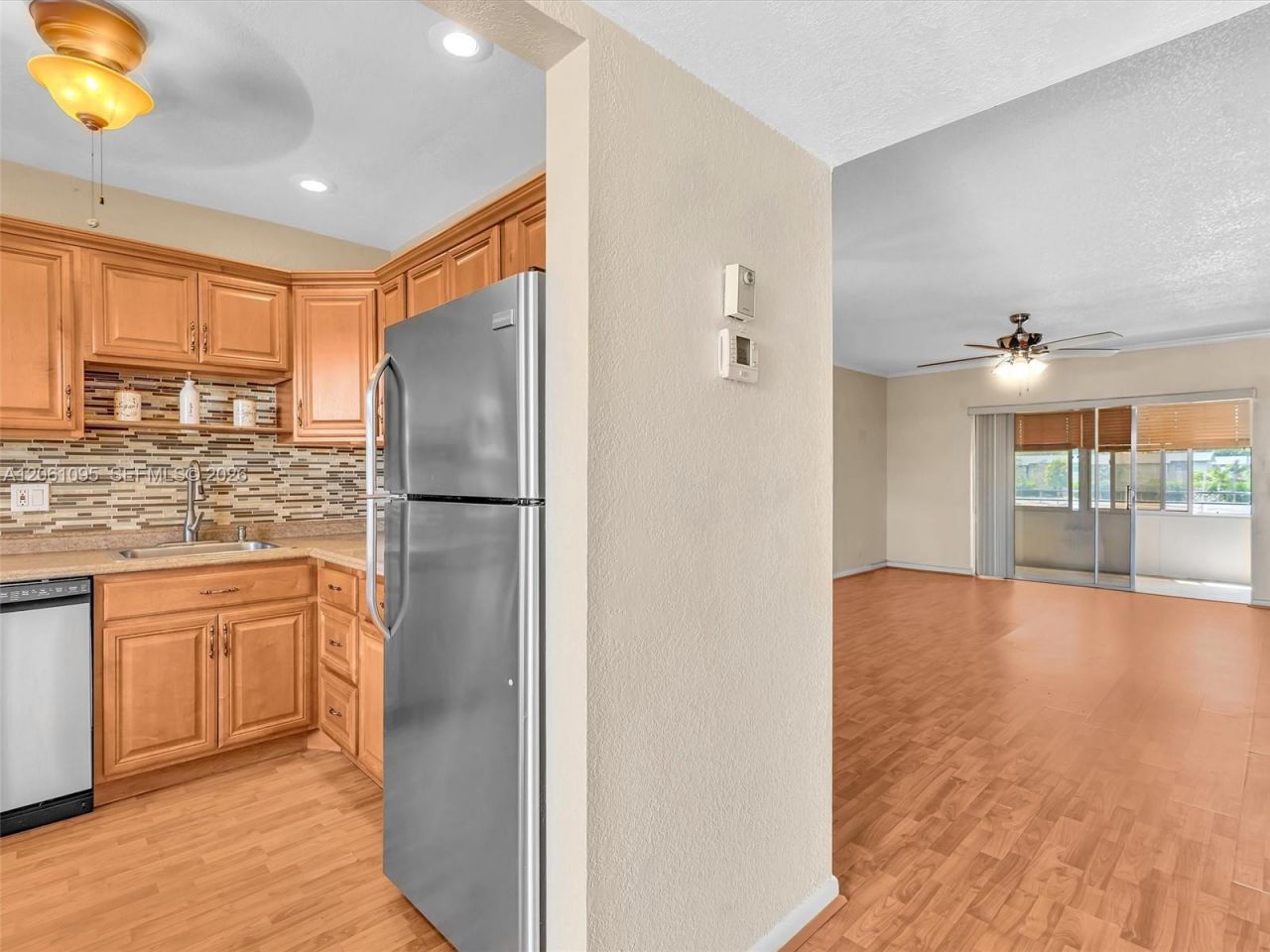 551 NW 76th Ter , Unit 208, Margate, FL 33063 Photo