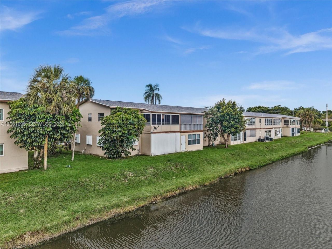 551 NW 76th Ter , Unit 208, Margate, FL 33063 Photo