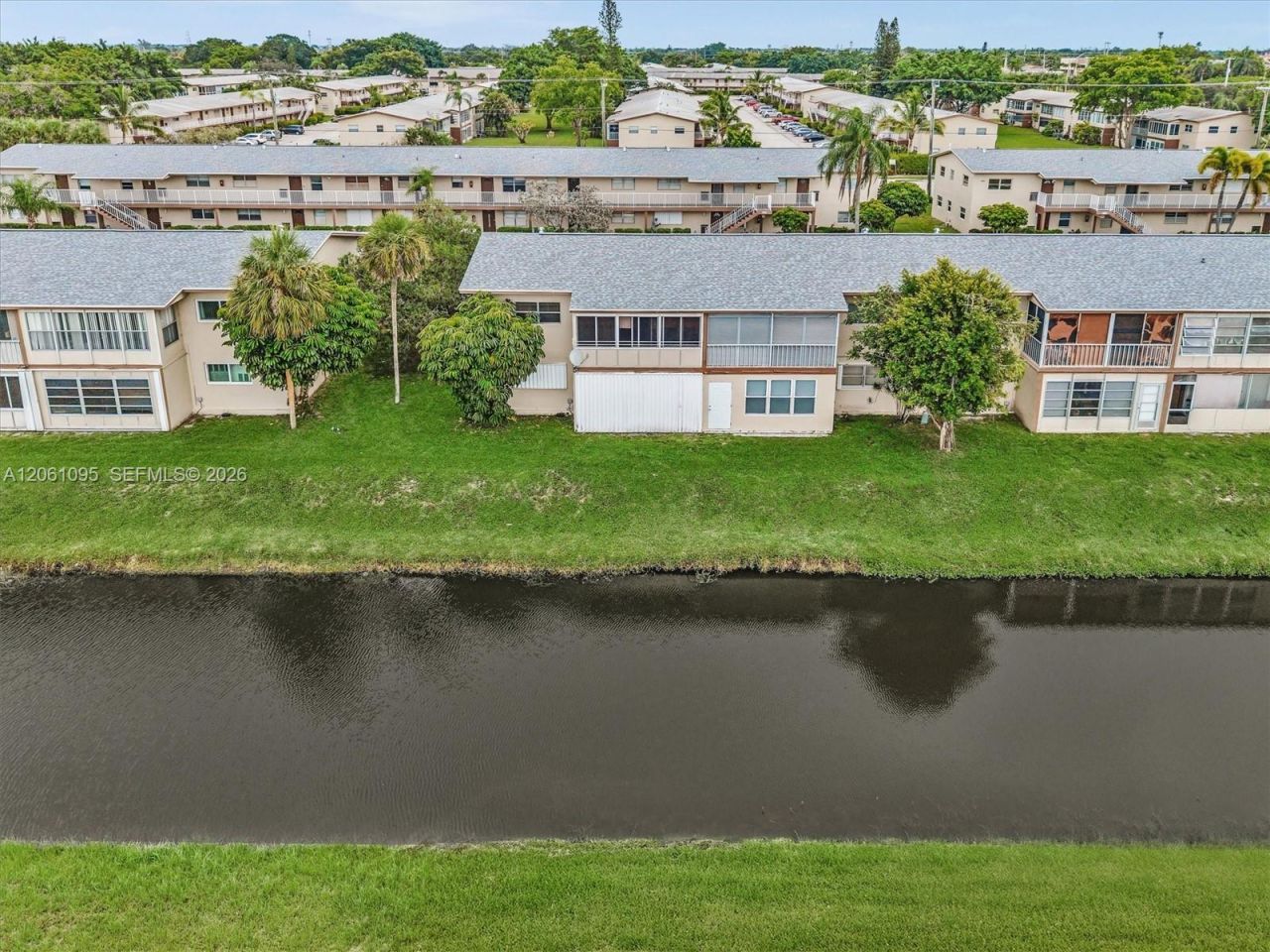 551 NW 76th Ter , Unit 208, Margate, FL 33063 Photo