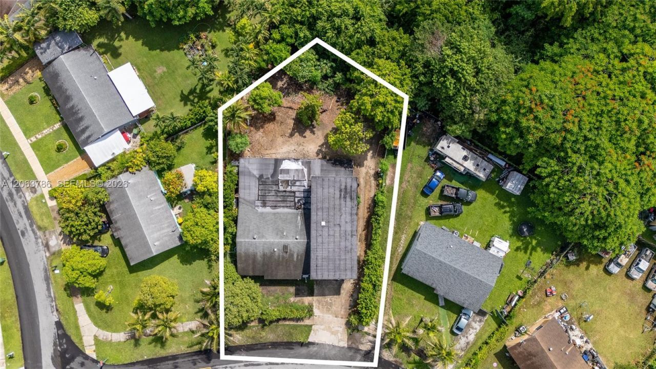 155 SW 16th Ter , Homestead, FL 33030 Photo