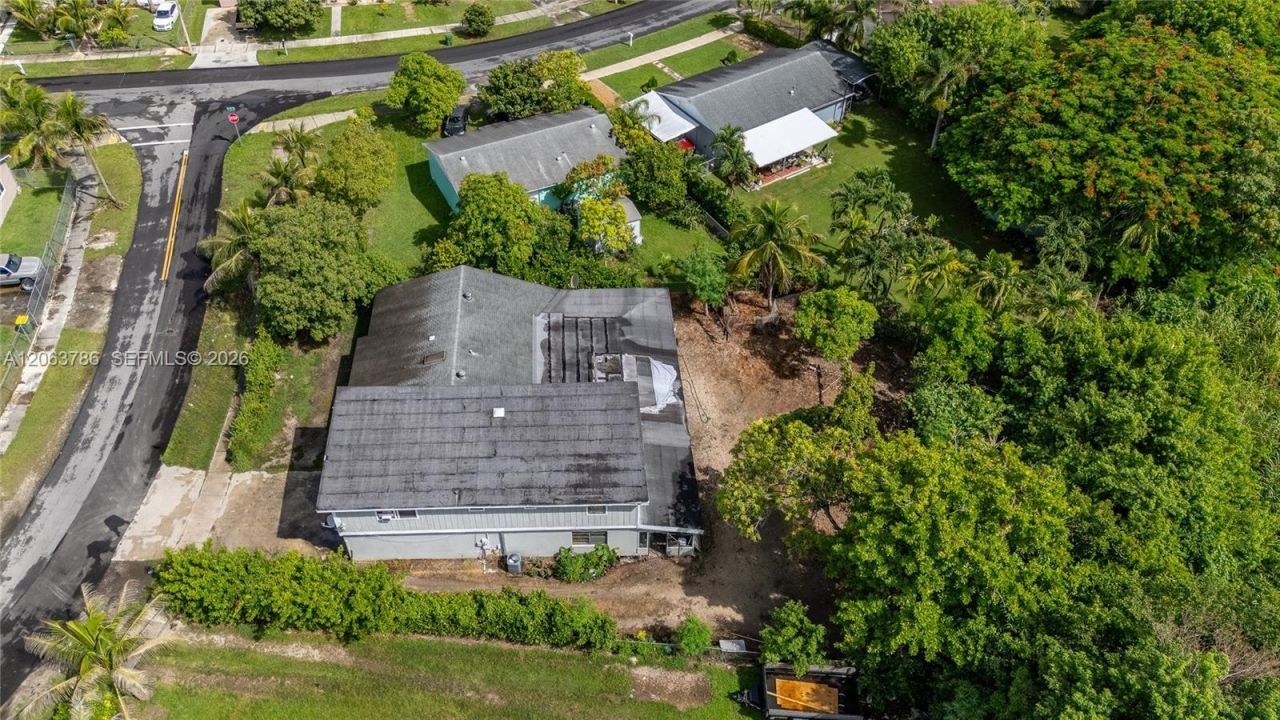 155 SW 16th Ter , Homestead, FL 33030 Photo