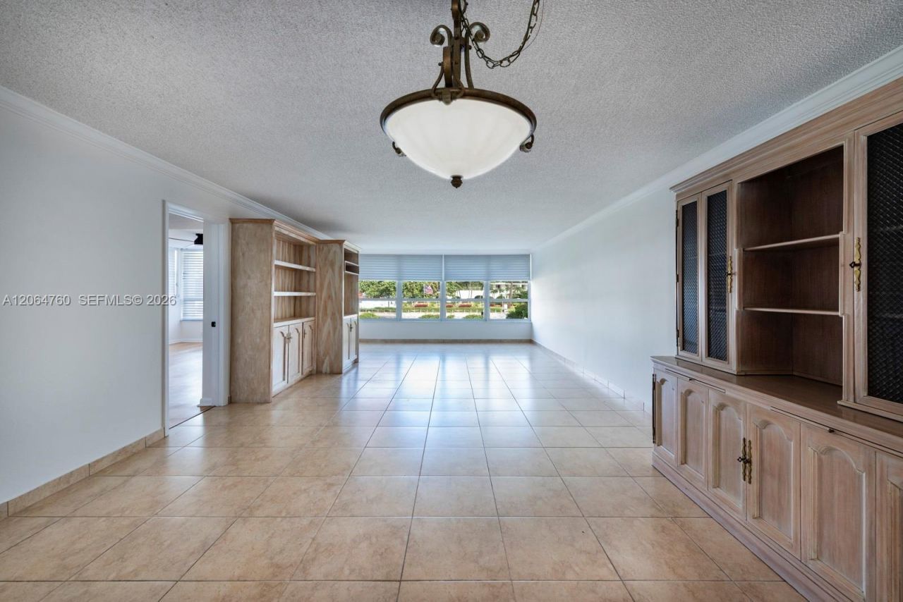 10230 Collins Ave, Unit 101, Bal Harbour, FL 33154 Photo