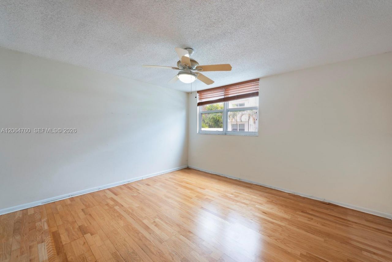 10230 Collins Ave, Unit 101, Bal Harbour, FL 33154 Photo