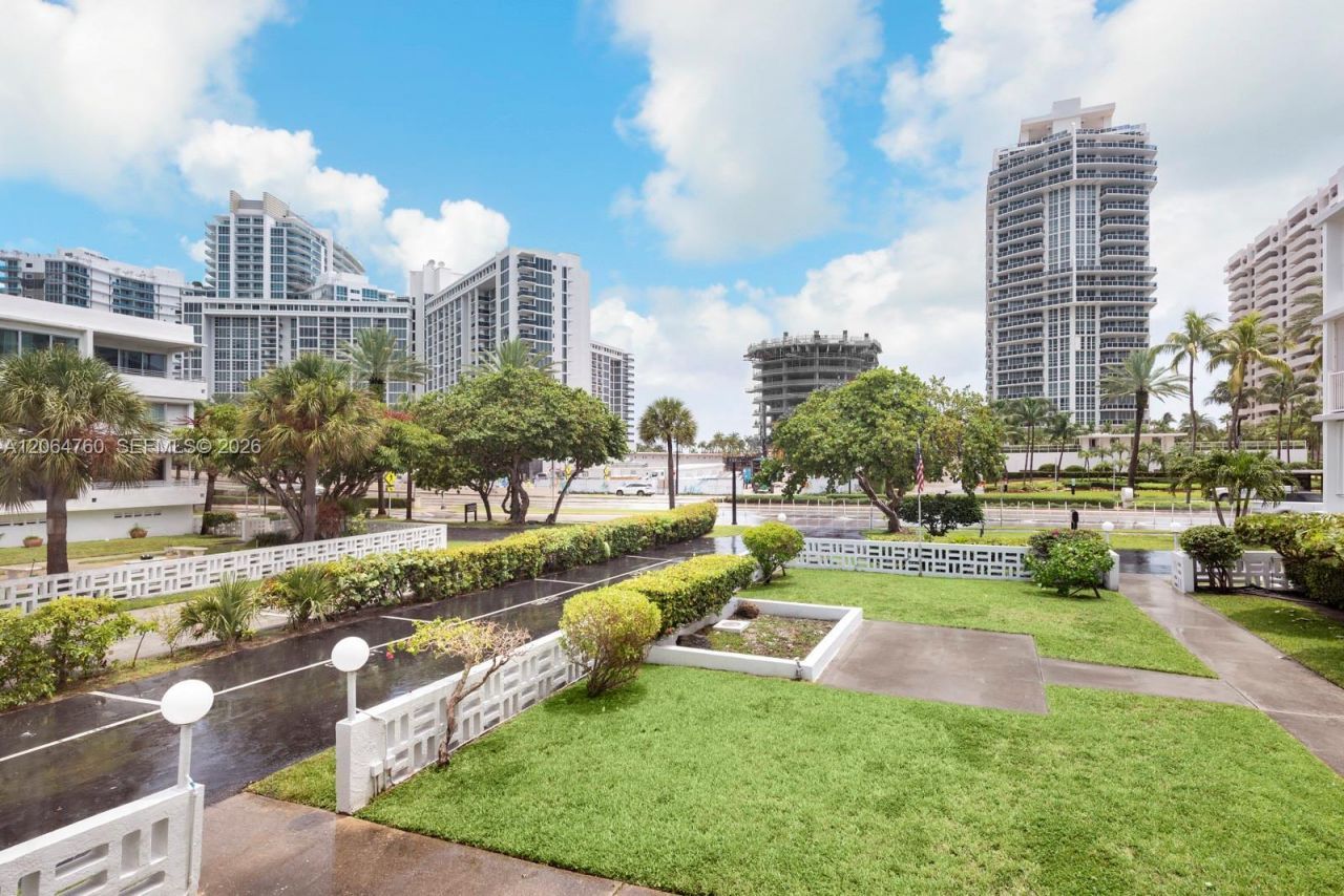 10230 Collins Ave, Unit 101, Bal Harbour, FL 33154 Photo