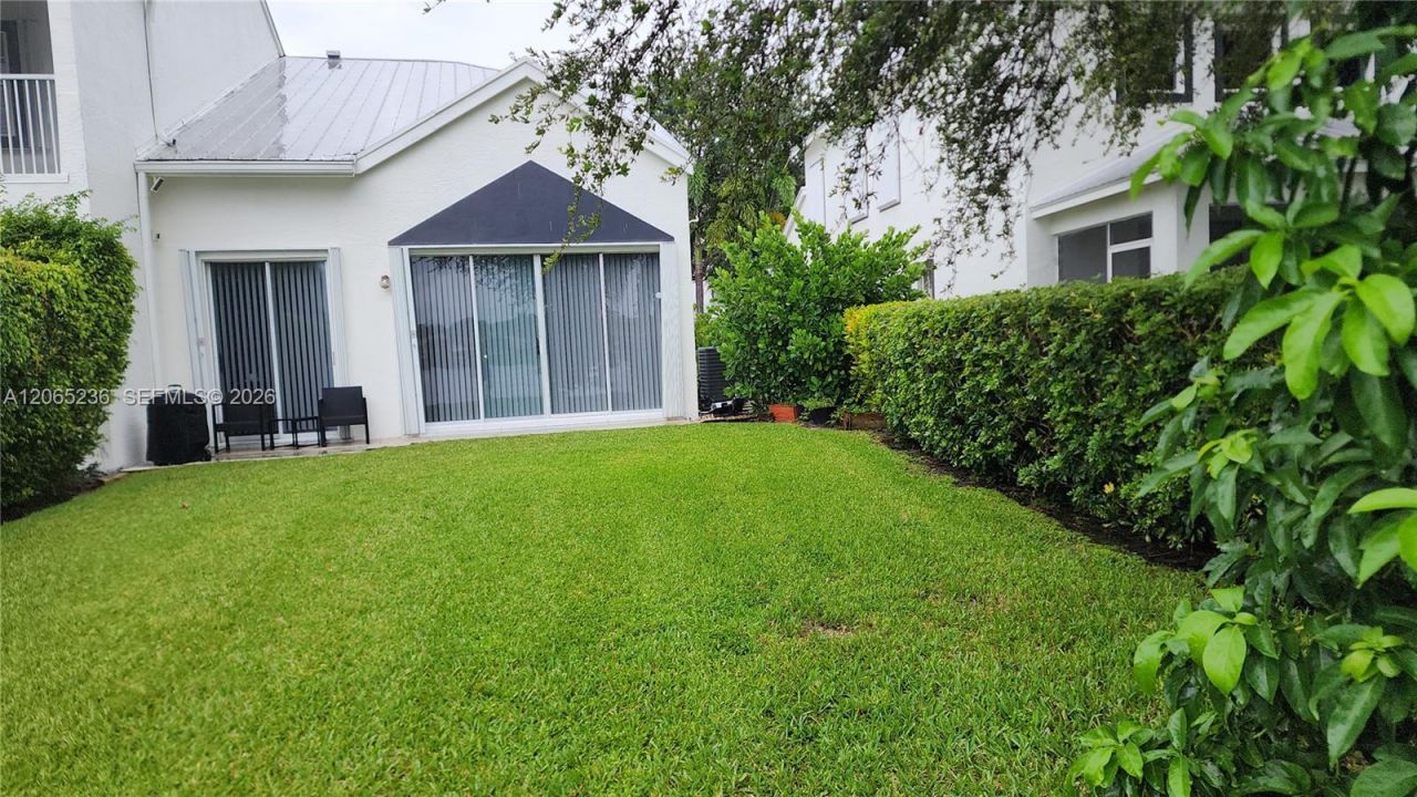10702 Pelican Dr, Wellington, FL 33414 Photo