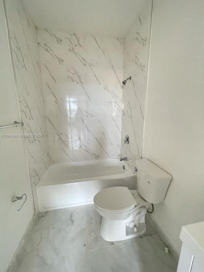 2903 SE 17th Ave, Unit 206, Homestead, FL 33035 Photo