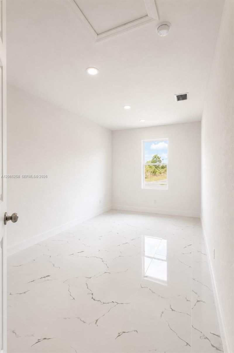 3052 S Beechwood Cir, La Belle, FL 33935 Photo