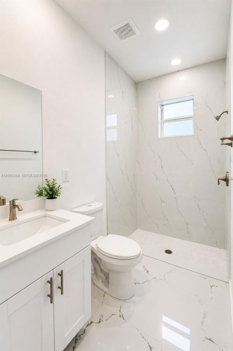 3052 S Beechwood Cir, La Belle, FL 33935 Photo