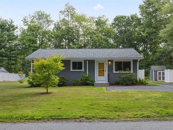 92 Adams Rd, Grafton, MA 01536