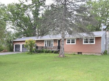 7282 Glass Factory Road, Holland Patent, NY 13354