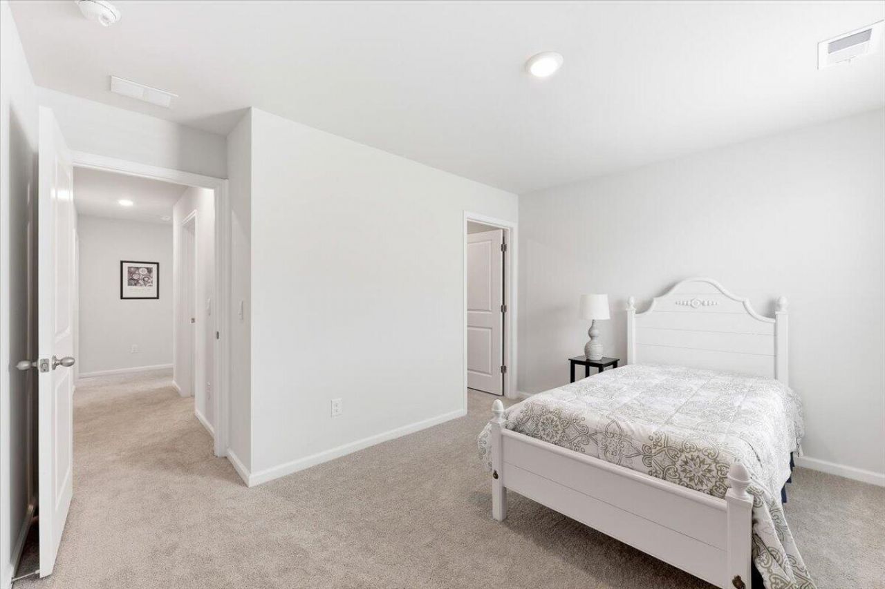 134 Ivory Shadow Road Photo 31