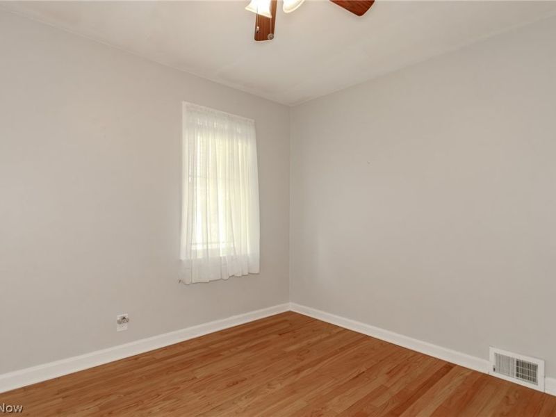 1752 Brainard Road, Lyndhurst, OH 44124 Photo 21
