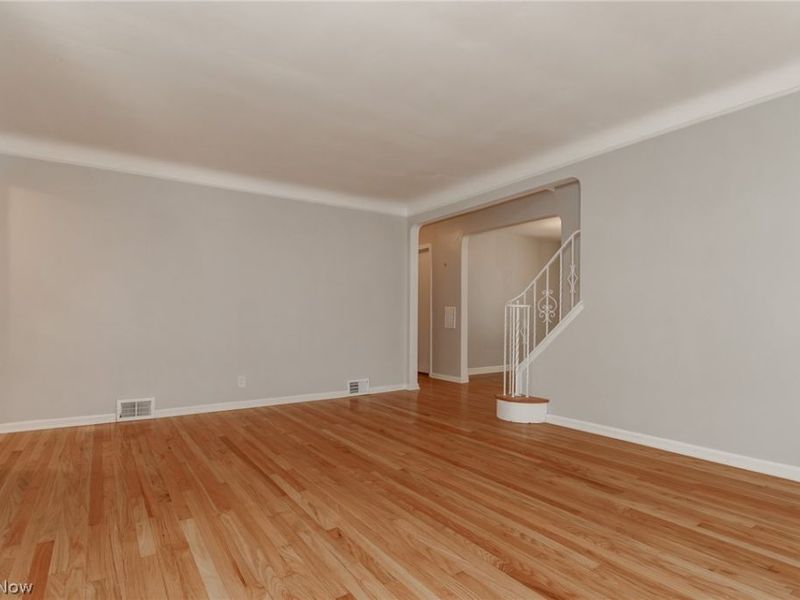 1752 Brainard Road, Lyndhurst, OH 44124 Photo 5