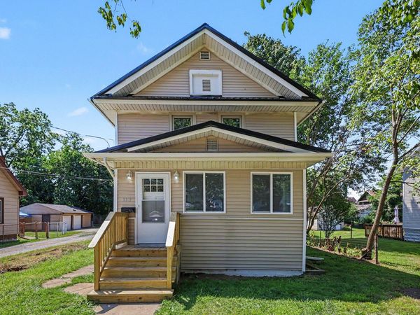 113 E Robinson Street, Jackson, MI 49203