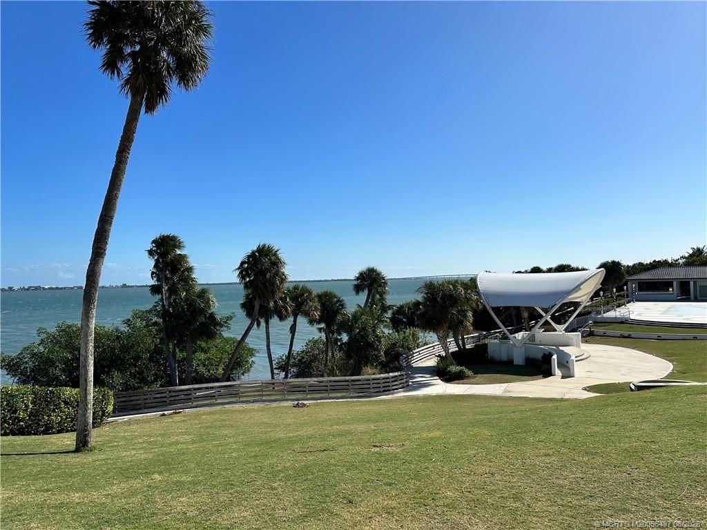 173 NE Portside Drive, Jensen Beach, FL 34957 Photo