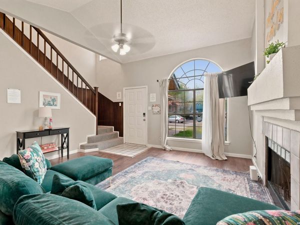 10218 BARRON FLD, San Antonio, TX 78245