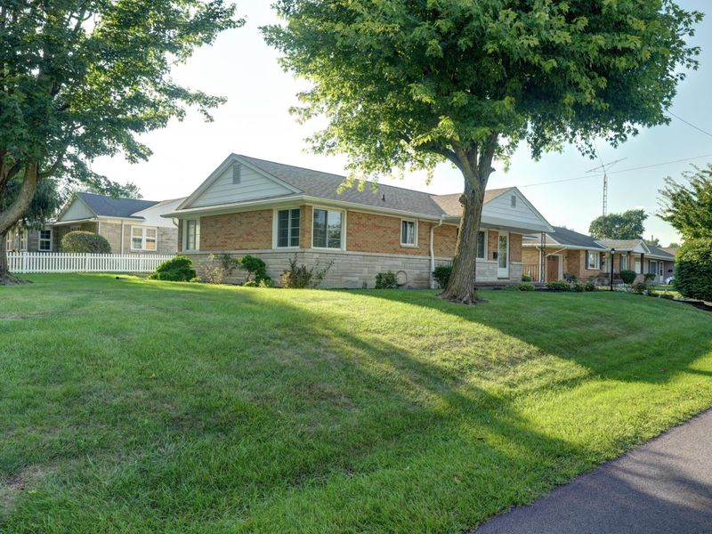 100 Avenue B , Greenville, OH 45331 Photo 3