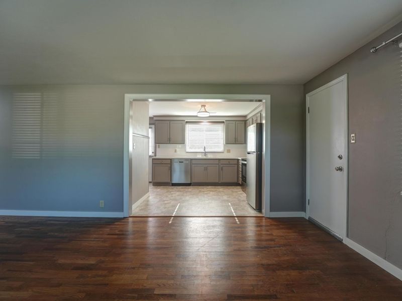 100 Avenue B , Greenville, OH 45331 Photo 8